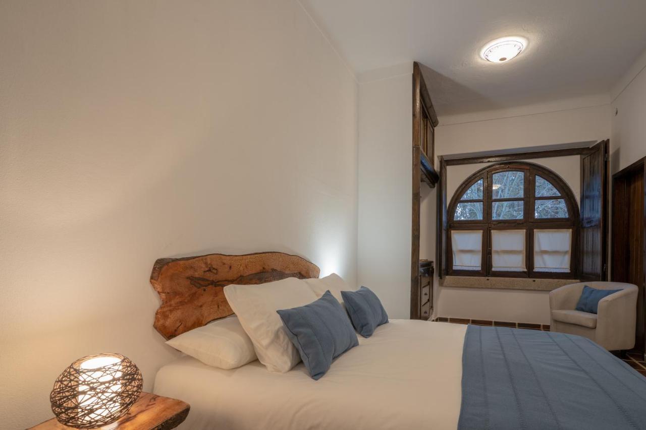 Escola Do Fado Bed & Breakfast Vila Fernando  Exterior photo